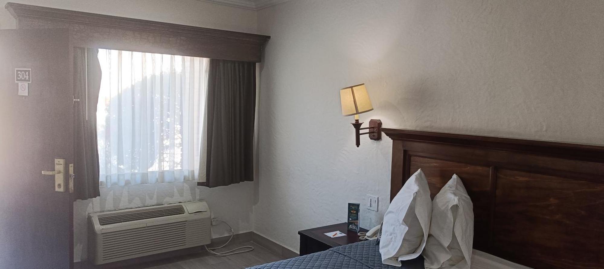 Hotel Siesta Real Mexicali Ngoại thất bức ảnh