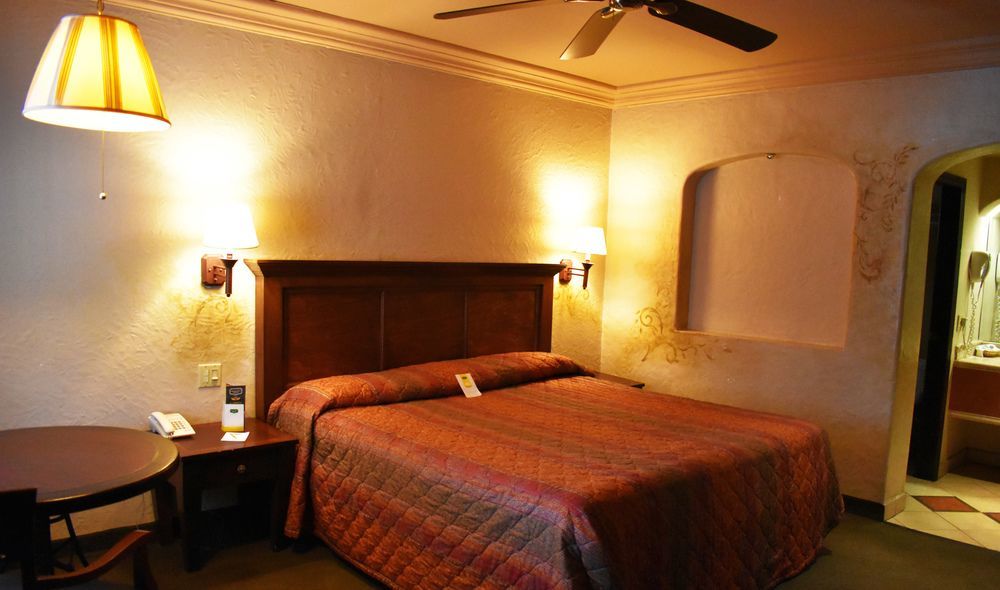 Hotel Siesta Real Mexicali Ngoại thất bức ảnh