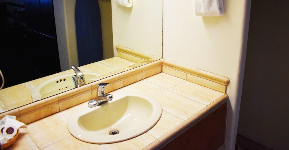 Hotel Siesta Real Mexicali Ngoại thất bức ảnh